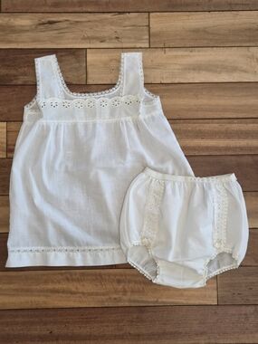 Classic White Cotton Baby Dress & Bloomers Set "Her Majesty" Sz 4 Playset Comfy
